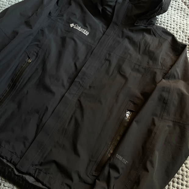 컬럼비아 티타늄 고어택스 바람막이
