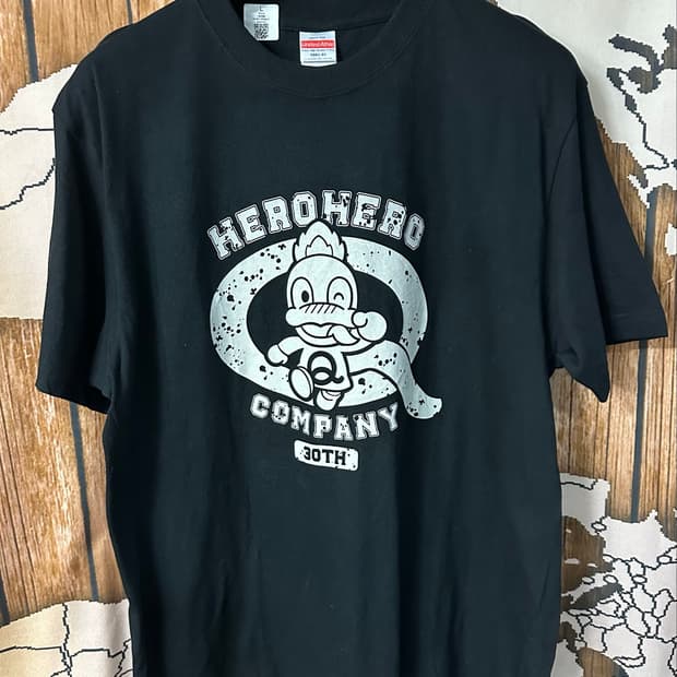 HERHERO 30주년 캐릭터 빅로고 일본 빈티지 반팔티 L