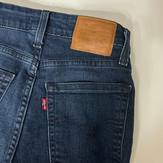 리바이스 프리미엄 청바지 빅E 로고