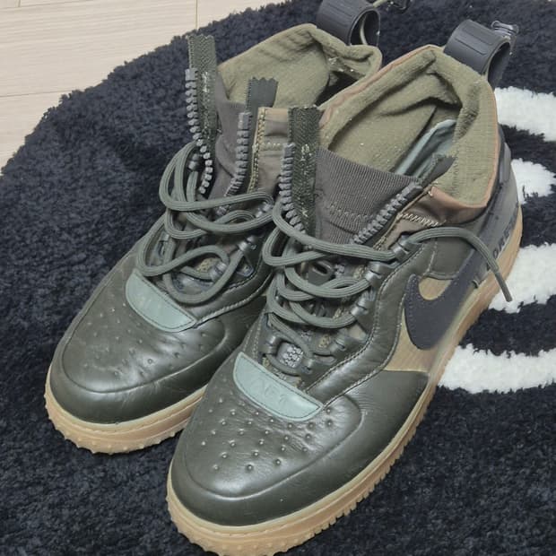 나이키 에어포스 1 하이 윈터 고어텍스 올리브