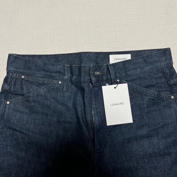 [50] 르메르 심리스 진 데님 인디고