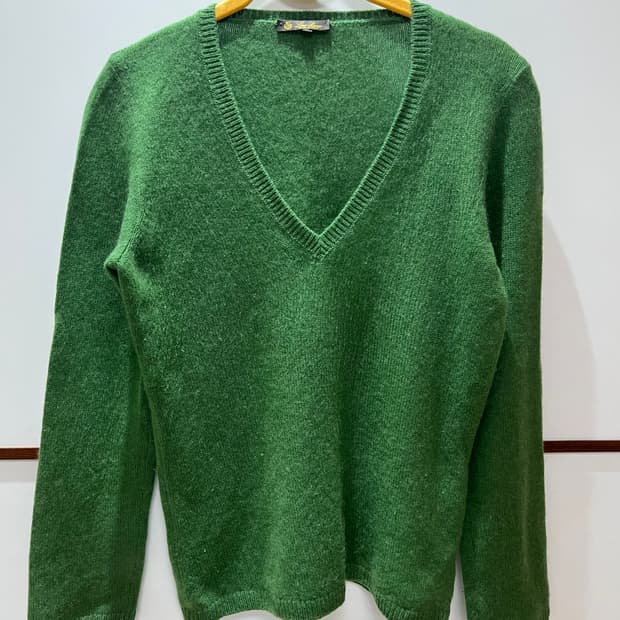 로로피아나 v넥 캐시미어 니트