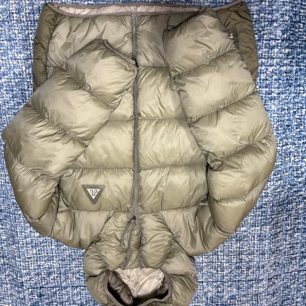 나이키 ACG 써마핏 루나 레이크 퍼퍼 자켓 라이트 아미 아시아 M