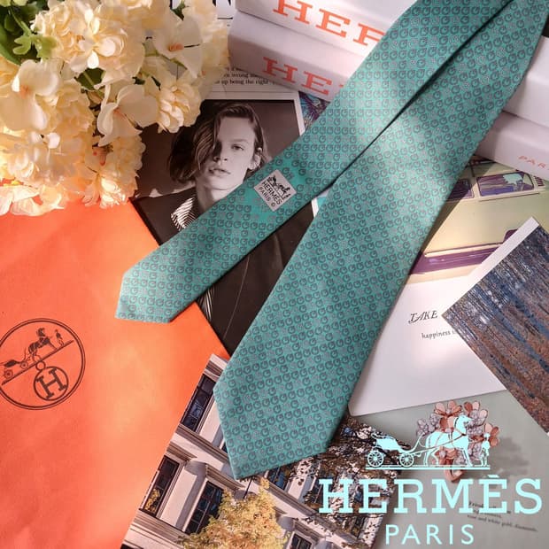 에르메스 실크 민트  넥타이 9.5cm B등급 A19737