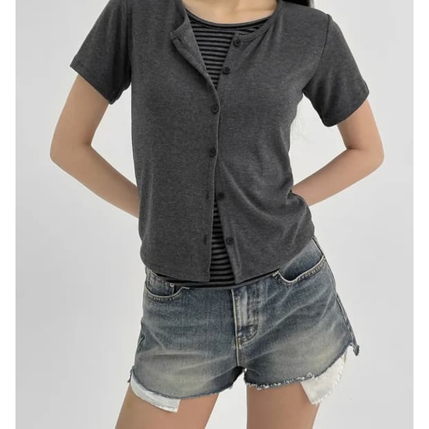 블랙업 솔터 스트라이프 레이어드 가디건 반팔티 차콜