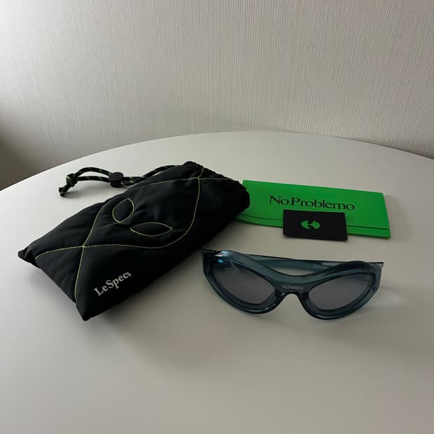 No Problemo x Le specs 선글라스
