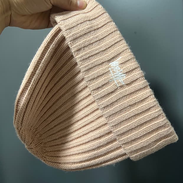 스투시 블러쉬핑크 비니