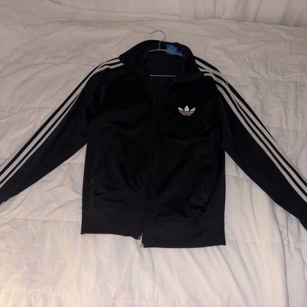 아디다스 빅로고 파이어버드 트랙탑 져지 블랙