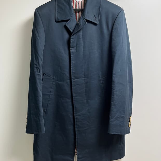 톰브라운 금장 맥코트