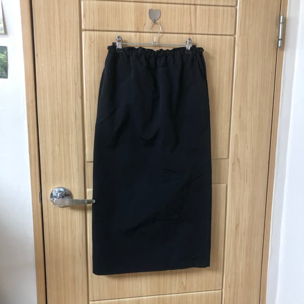 quick witted black long sk 🥿 