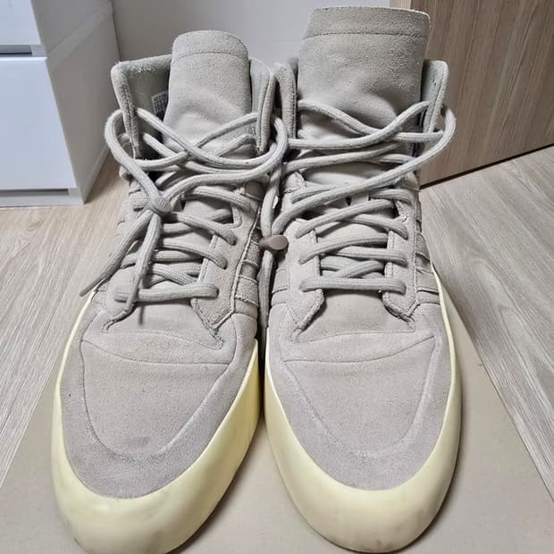 아디다스 x 피어 오브 갓 애슬레틱스 86 하이 세서미
- 290