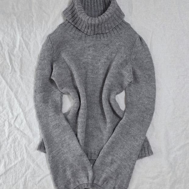 모리걸 긱시크 터틀넥 퍼프 소매 니트 일본빈티지