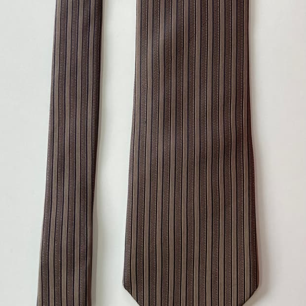 루이까또즈 넥타이