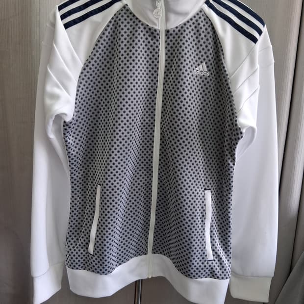 아디다스  화이트 패턴 져지(공용남90여95)