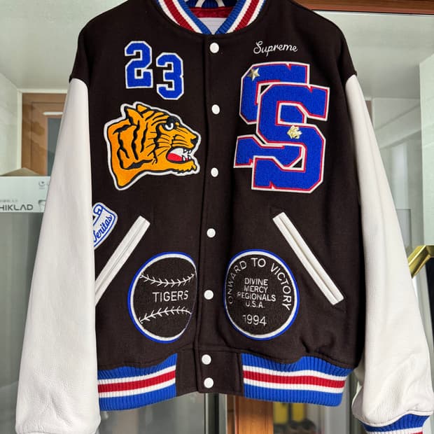 [L] 슈프림 타이거 바시티 자켓 브라운 