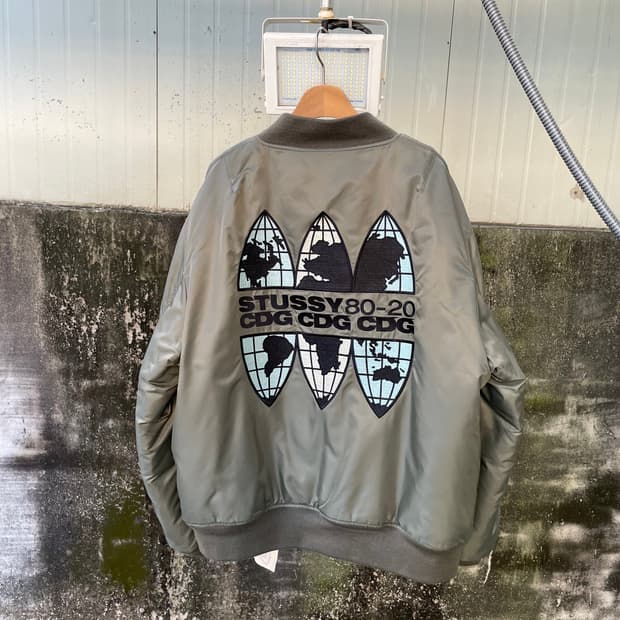 스투시 x 꼼데가르송 MA-1 자켓