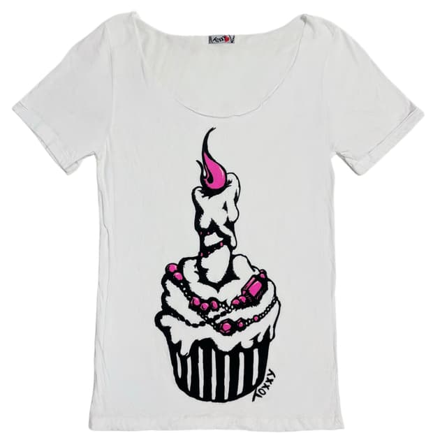 toxxy cupcake t-shirt