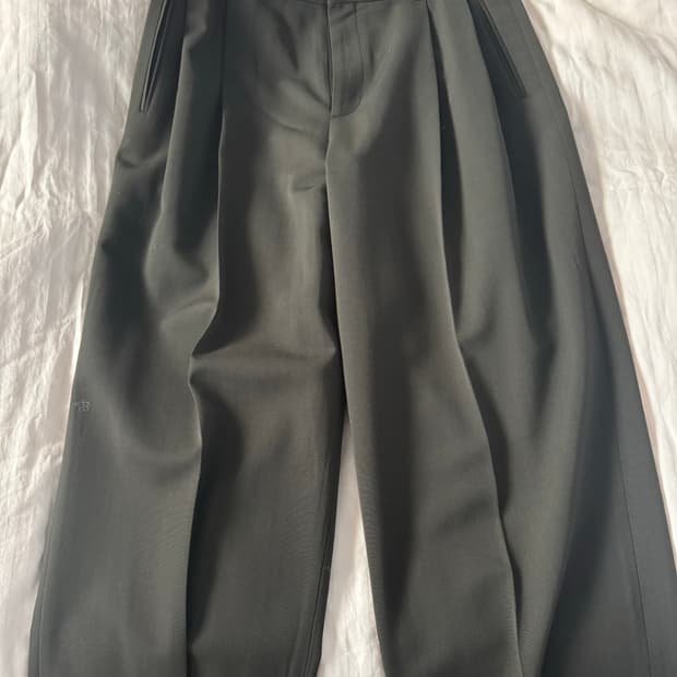 렉토 25fw 스티렌 styrene 턱 수트 팬츠 s size