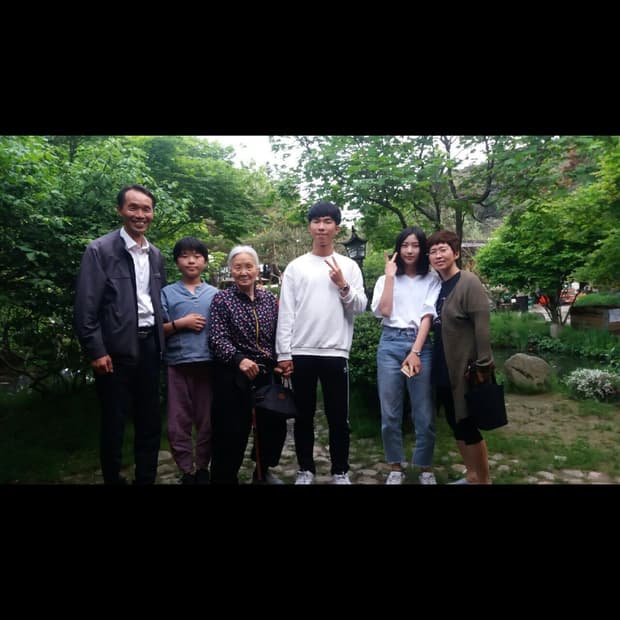 저빼고 할머니돌아가셨고 나머지 팔아요