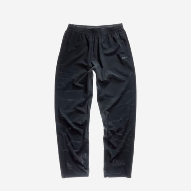UVU 트랙 팬츠 블랙