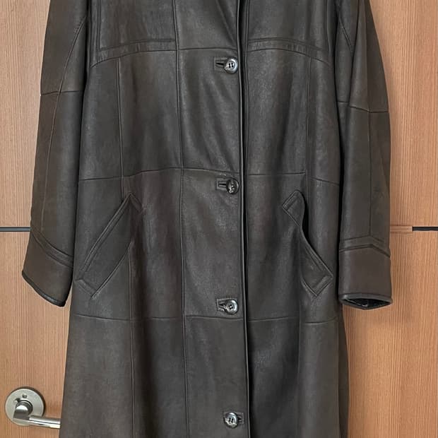 독일 빈티지 시얼링 레더 코트