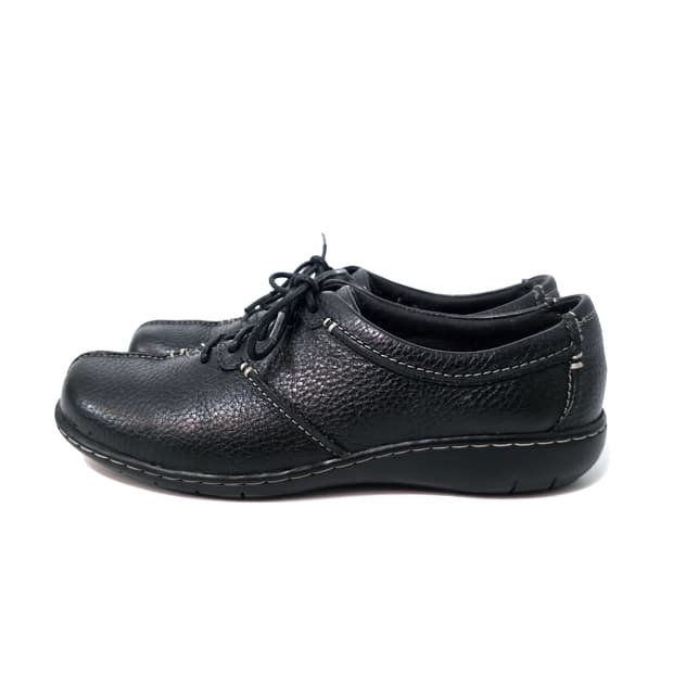 [US8.5] 클락스 비얼즈 레이스업 블랙