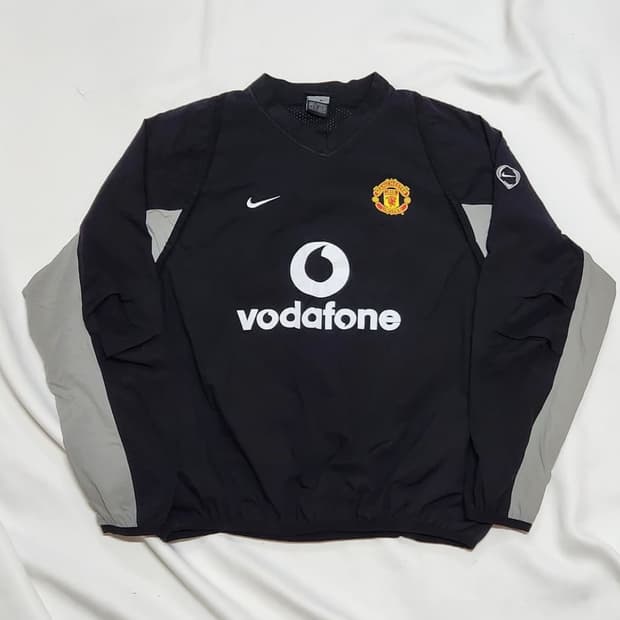 나이키 보다폰 맨유 바람막이 맨투맨