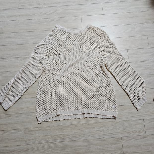 (실착1회) 썸머니트 그물망니트