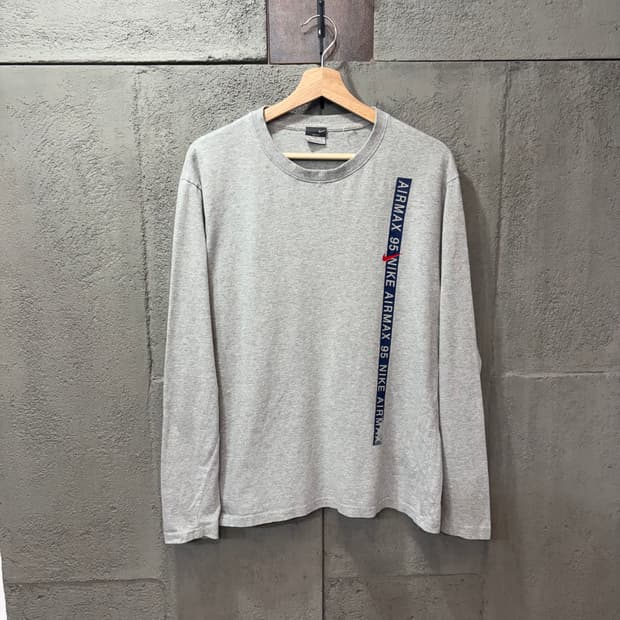 나이키 에어맥스 95 드라이핏 롱슬리브 티셔츠 (L)