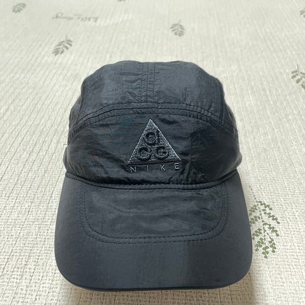 나이키 ACG 테일윈드 캡 블랙