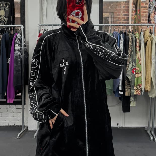 도그타운 사이드 로고 벨루어 자켓