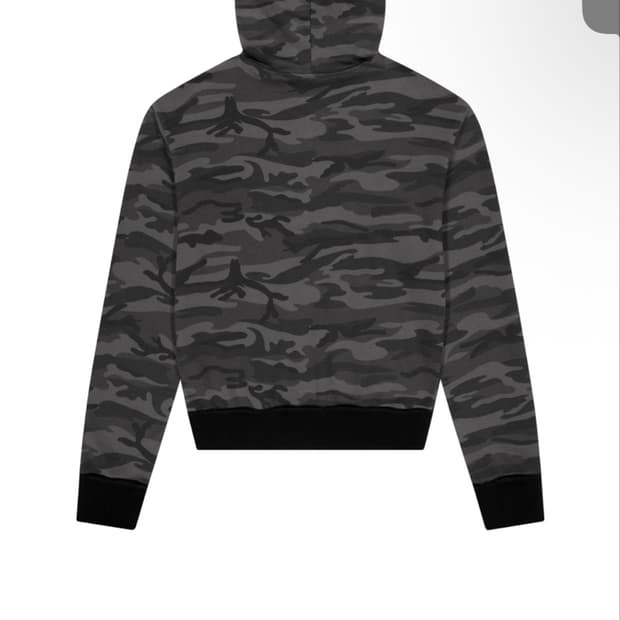 아캄 Contrast Logo Zip-up Hoodie (Black)