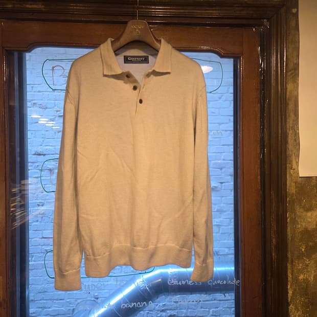 건지 울른 니트