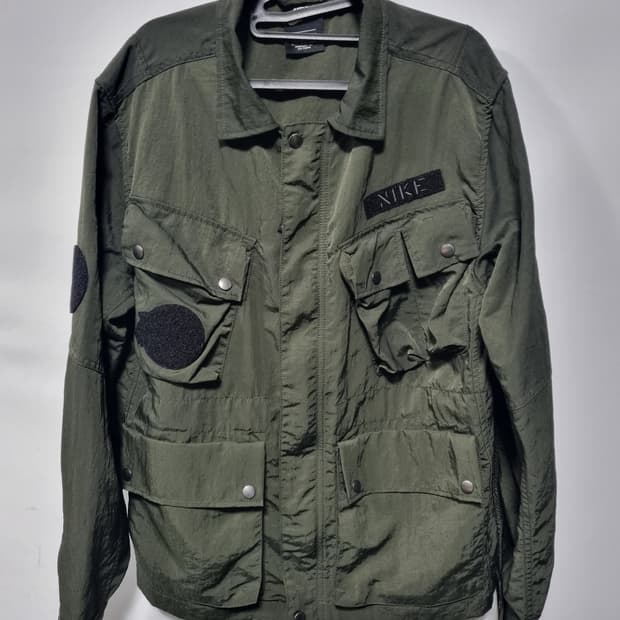 나이키 밀리터리 야상자켓 미사용품
