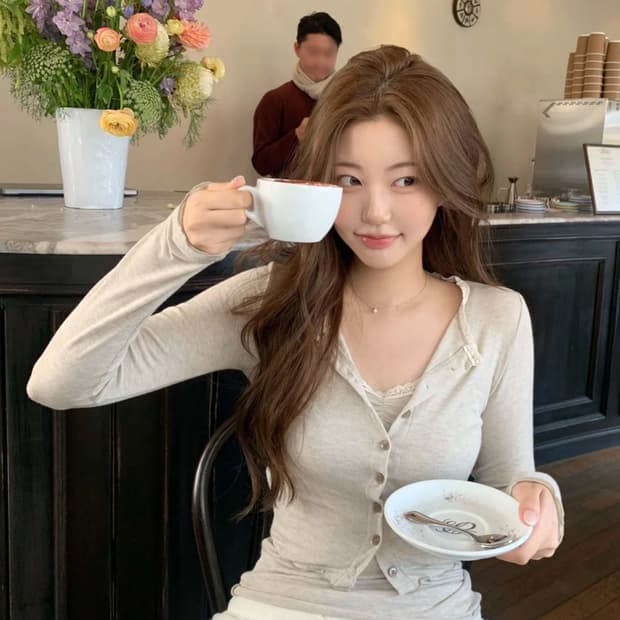 제니오 루나 레이스 슬리브리스 가디건 세트