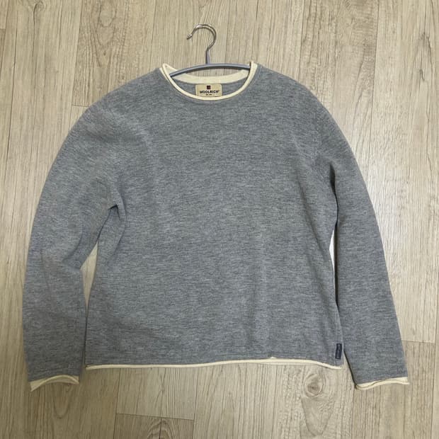 울리치 그레이 니트