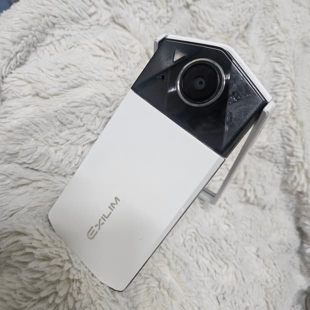 카시오 ex-tr70 레트로 디카 디지털카메르