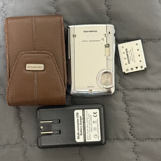 올림푸스 뮤 720sw olympus mju 720sw stylus 디카