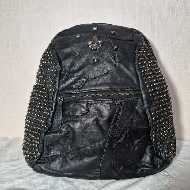 VINTAGE LEATHER BACKBAG 빈티지 가죽 백팩