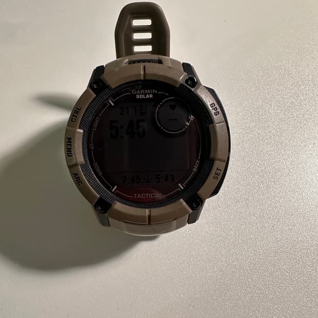 가민 인스팅트 2X 코요테 탄