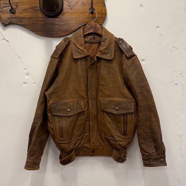 M) Vintage Sheepskin Leather A-2 Flight 