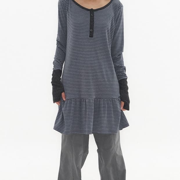 익스파이어드걸 Ash Semi Flared Pants Charcoal