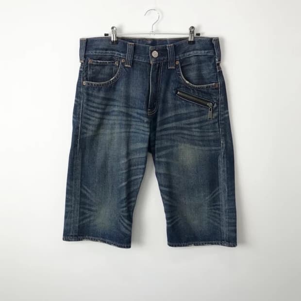 Levi's 리바이스 Lot 703 Denim Bermuda Shorts