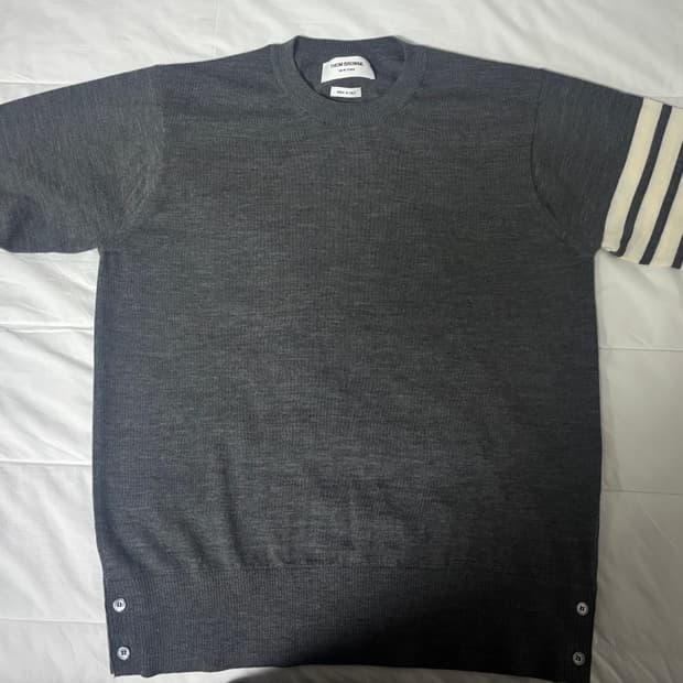 톰브라운 메리노울 니트 2사이즈