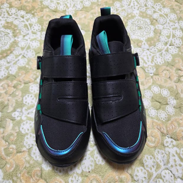 해외직구] 가벼운 등산 트레킹화 265