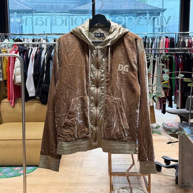 돌체앤가바나 브라운 로고자수 벨벳 후드 집업 