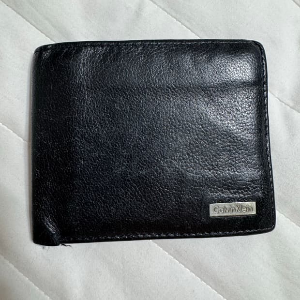켈빈클라인 동전 반지갑