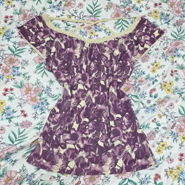 일본빈티지 indivi)오네갸루st 퍼플 모리걸 등포인트 플로럴슬리브리스