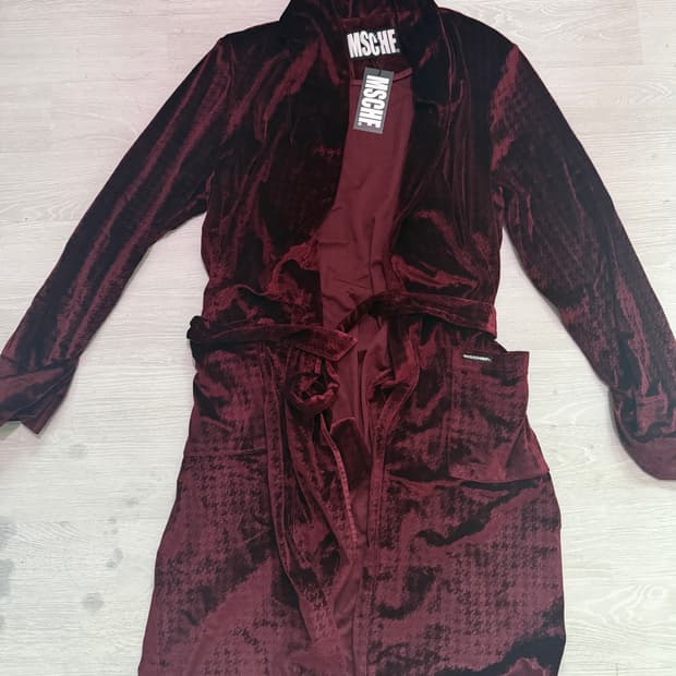 미스치프 로브 판매합니다!