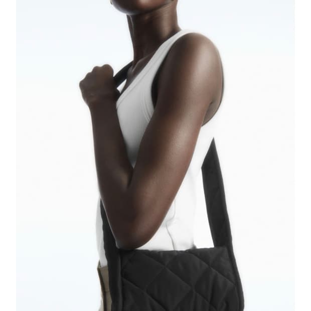 [1회착용] 코스 정품 다이아몬드 퀼티드 미니백 블랙 숄더백 크로스백가방